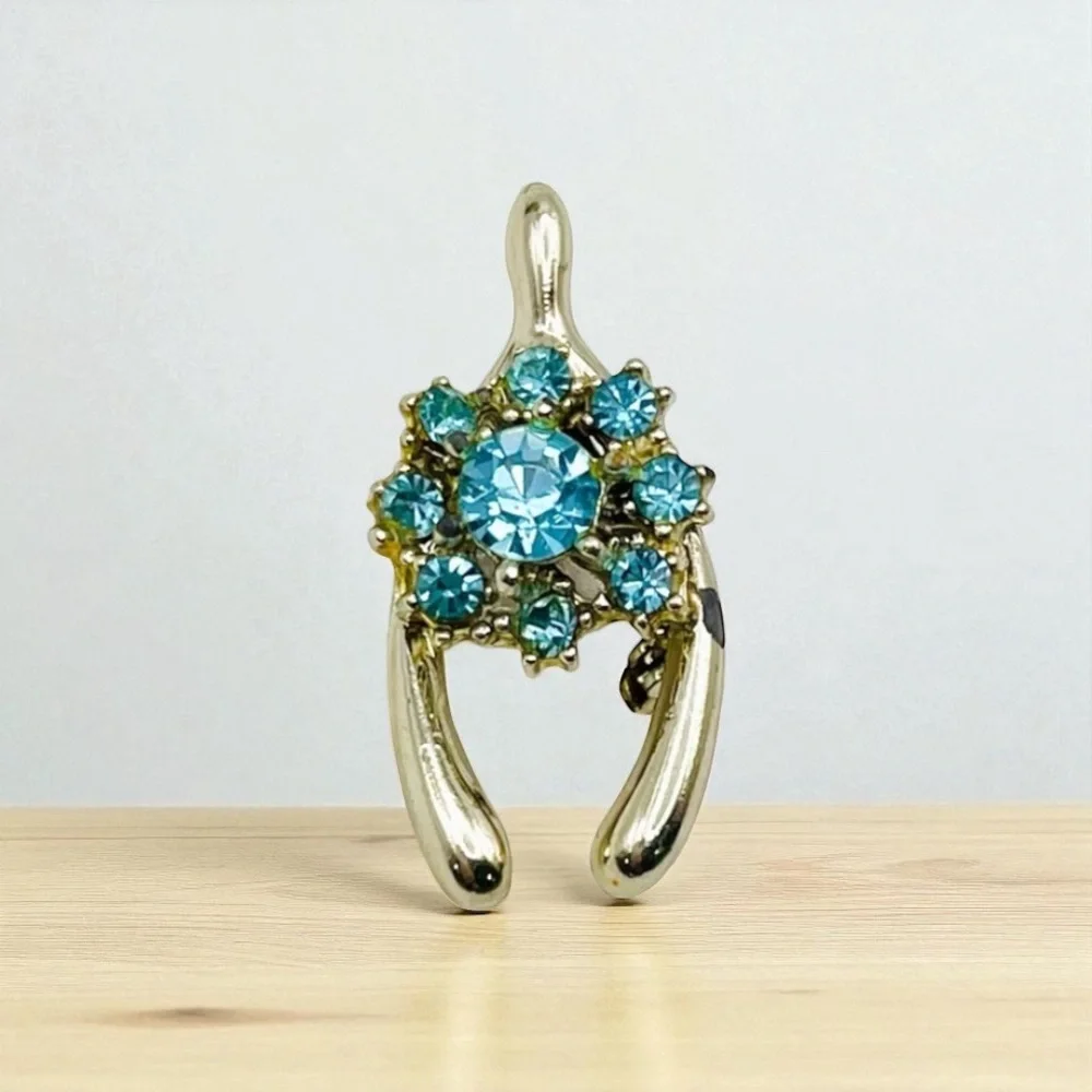 Darling Dainty Vintage Blue Rhinestone Wishbone Brooch Petite Estate Pc